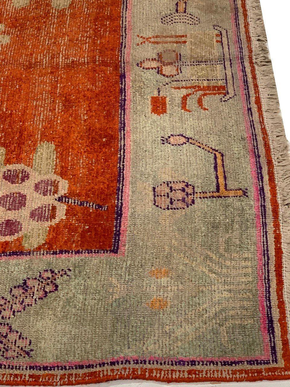 Canvello Fine Hand knotted Vintage Khotan rug 4'4'' X 7'1''